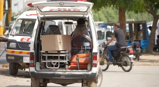 कराची मुर्दाघर