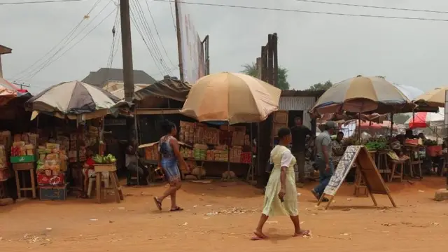 Ahịa Afor Ogbe ebe ụmụaka ahụ gara ịzụta ihe ma fuo