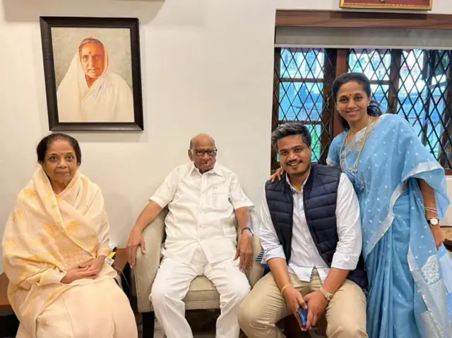 रोहित पवार आणि शरद पवार