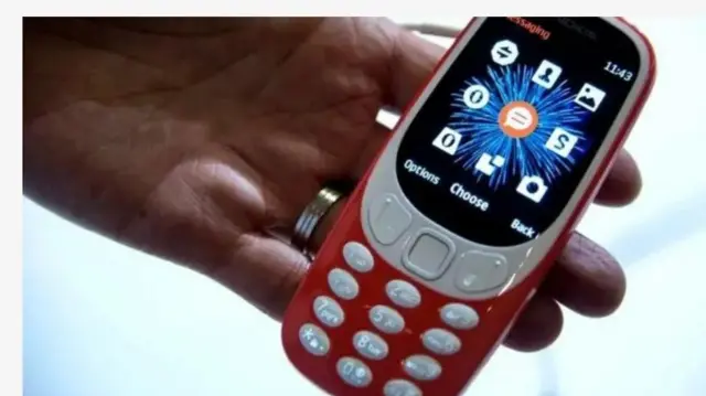 Aworan foonu atijọ kan