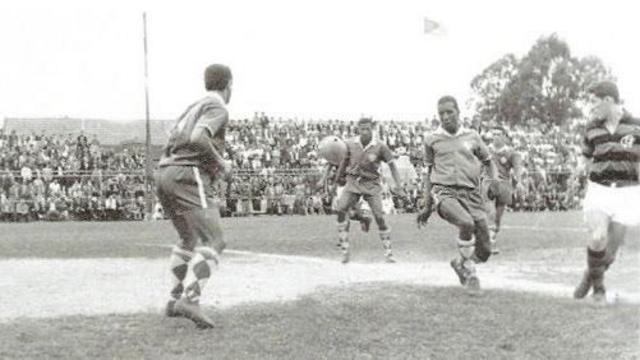 Jogadores em foto preto e branco