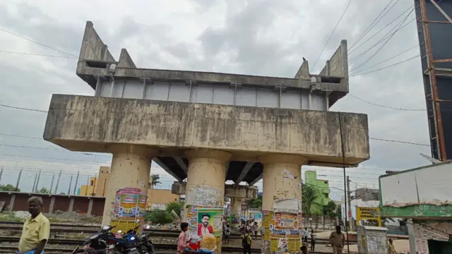 பட்டாபிரம் மேம்பாலம் - பணி எப்போது முடியும்?