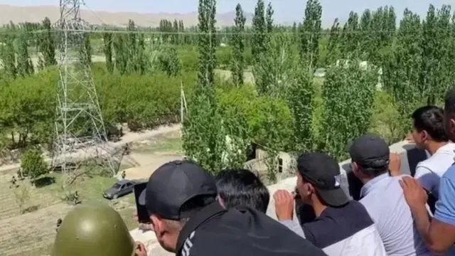 Кыргыз-тажик чек ара чатагы