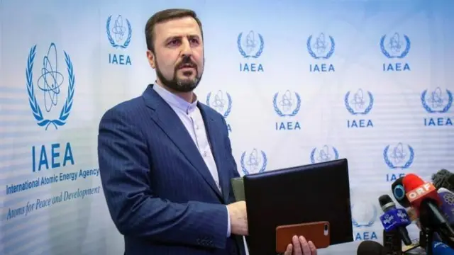 کاظم غریب آبادی، معاون وزیر خارجه ایران، از آغاز دور تازه «رایزنی» هستهای ایران و سه کشور اروپایی در تاریخ ۱۳ ژانویه (۲۴ دی) در ژنو خبر داده است.