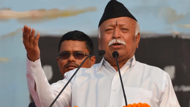 விரத நாட்களில் மக்கள் சைவமாகவே இருக்க விரும்புகிறார்கள் என்கிறார் மோகன் பகவத்