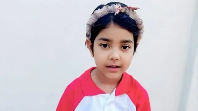 धावत्या बसमध्ये भगदाड पडल्याने चिमुरड्या अनन्याचा करुण अंत