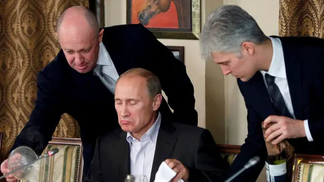 Євген Пригожин і Володимир Путін у ресторані 