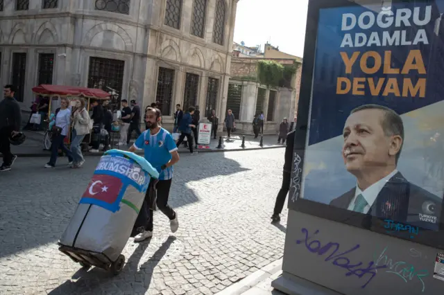 Sandığa gitmeyen seçmen neden kararsız?