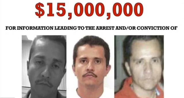 Üç ayrı fotoğrafta Meksikalı bir erkek var. Üzerindeki yazıda adına 15 milyon dolar ödül verildiği kaydediliyor.