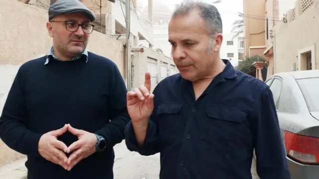 جثة شوهدت في مشرحة سرية يمكن أن تحل لغز اختفاء زعيم ديني