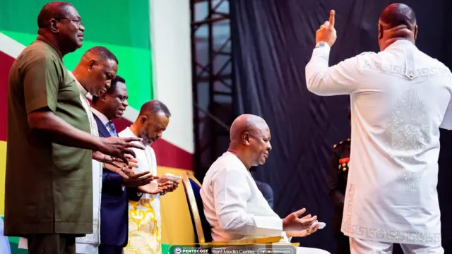 Men of God praying for di president