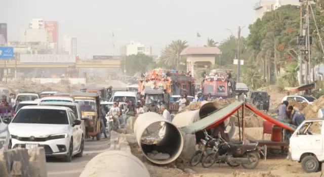 ماہرین کا خیال ہے کہ منصوبے کی تکمیل تک اس کی اس کی لاگت ڈیڑھ سو ارب روپے تک پہنچ سکتی ہے۔