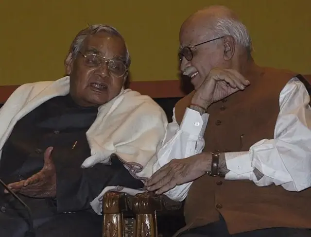 அடல் பிஹாரி வாஜ்பாய், லால் கிருஷ்ண அத்வானி 