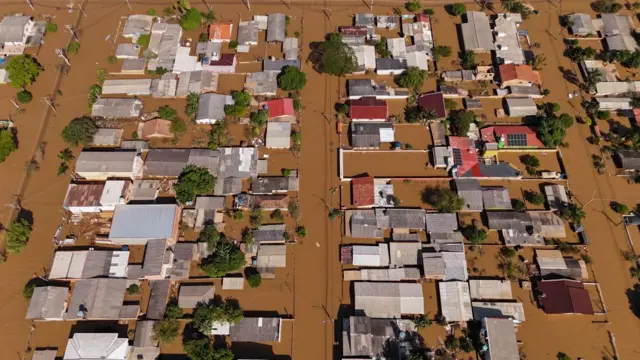 Vista aérea das enchentesbetesporteEldorado do Sul, Rio Grande do Sul, tiradabetesporte9betesportemaio