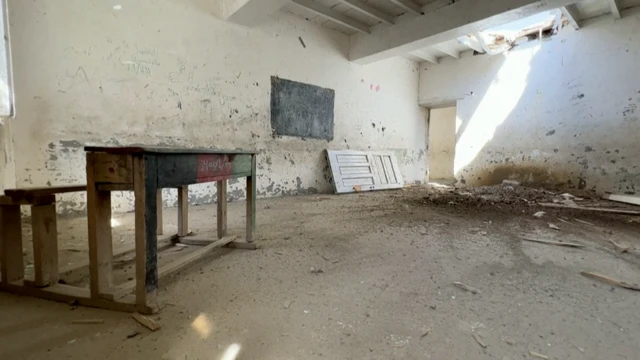 زیانمن شوی ښوونځی چې اوس یې زدکوونکي په خېمو کې اوسېږي