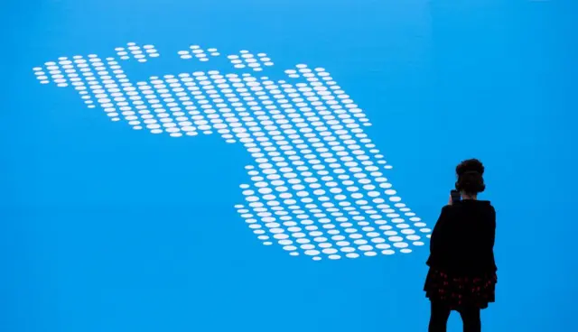 ਡਿਜੀਟਲ ਫੁੱਟਪ੍ਰਿੰਟਸ