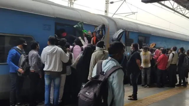 નવસારી રેલવે સ્ટેશન