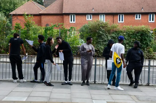 લંડનમાં વિદ્યાર્થીઓ 