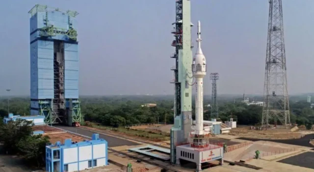 இஸ்ரோ விண்வெளி மையம் 