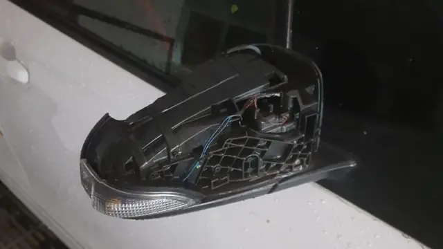 ক্ষতিগ্রস্ত গাড়ি