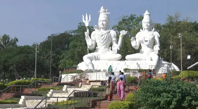 విశాఖ పట్నం 