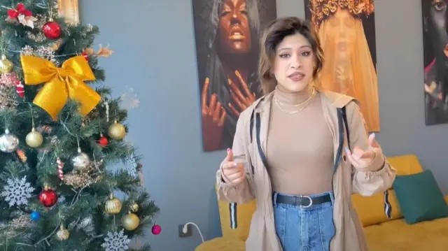 Tibbaan Tarkii yeroo turte waa'ee jireenya dhuunfaashee viidiyoodhaan waraabdee YouTube irratti maxxansaa turte