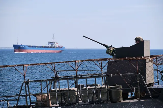 Військово-морські сили Збройних сил України патрулюють Чорне море біля узбережжя України для захисту інфраструктури та житлових районів від російських безпілотників Shahed.