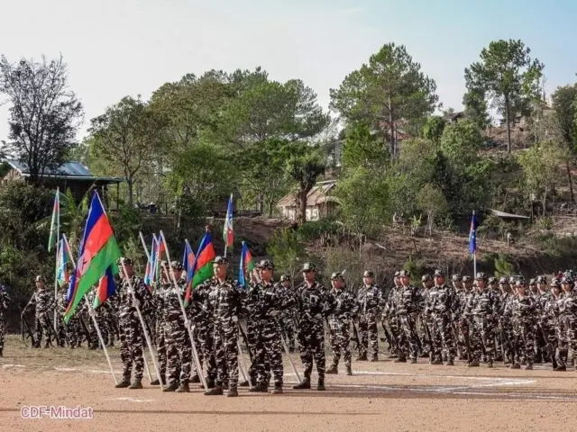 ချင်းဒေသကာကွယ်ရေးတပ်- CDF မင်းတပ်ရဲ့ သင်တန်းဆင်းမြင်ကွင်းဖြစ်ပါတယ်။