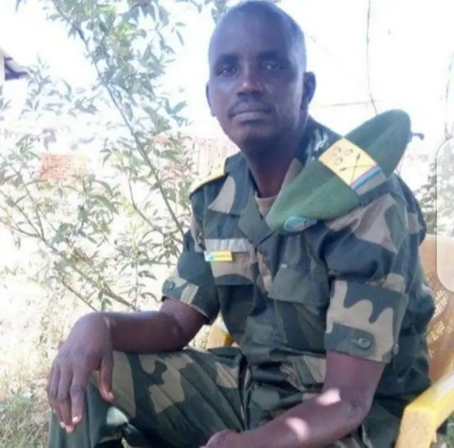 Michel Rukunda uzwi nka Makanika yavuye mu gisirikare cya FARDC afite ipeti rya Colonel ajya i Mulenge avuga ko agiye kurwanira ubwoko bwe bwicwaga