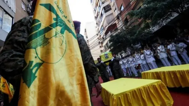 हिज़्बुल्लाह के सैन्य कमांडर इब्राहिम अकील की अंतिम यात्रा