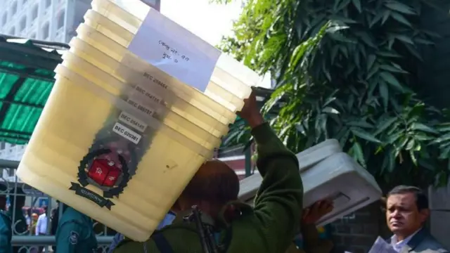 ২০২৬ সালের ১২ই ফেব্রুয়ারি অনুষ্ঠিত হবে বাংলাদেশের ত্রয়োদশ জাতীয় নির্বাচন