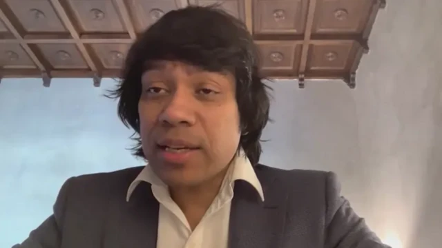 البروفيسور بارثا كار