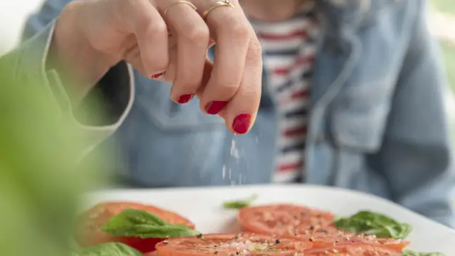 मीठ आणि भाज्या 