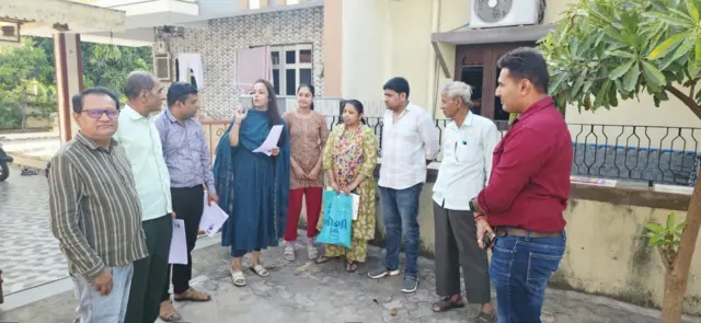 બીબીસી ગુજરાતી મતદાર યાદી રિવિઝન એસઆઈઆર ફૉર્મ ચૂંટણી પંચ ગુજરાત બીએલઓ