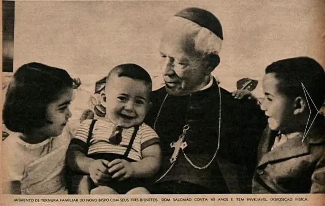 Reportagem sobre o bispo