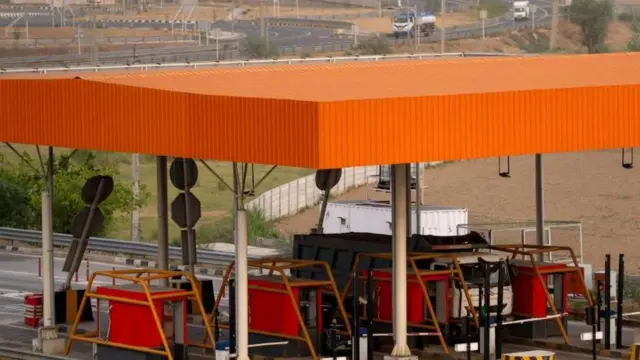 టోల్ గేట్, టోల్ ప్లాజా, పాస్టాగ్, కేంద్రమంత్రి నితిన్ గడ్కరీ , యాన్యువల్ పాస్