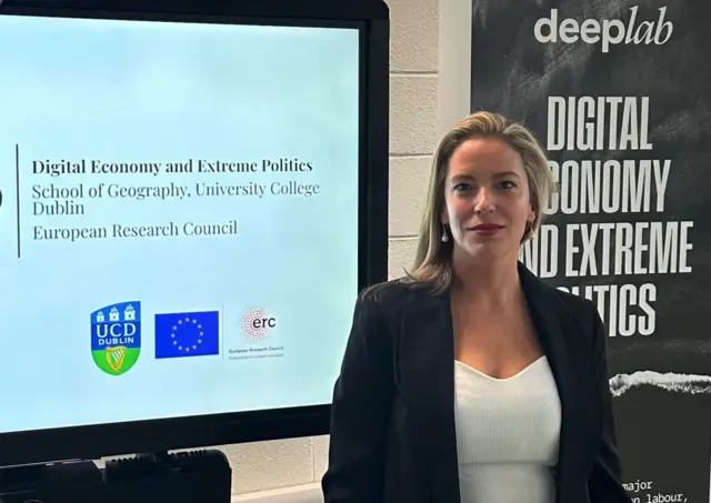 A antropóloga brasileira Rosana Pinheiro-Machado, professora da University College Dublin e diretora do Laboratório de Economia Digital e Política Extrema