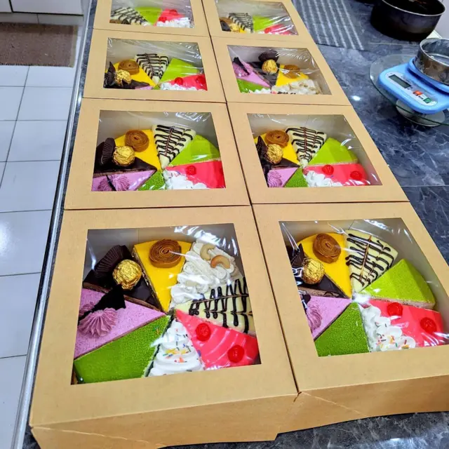 Des gâteaux aux fruits locaux