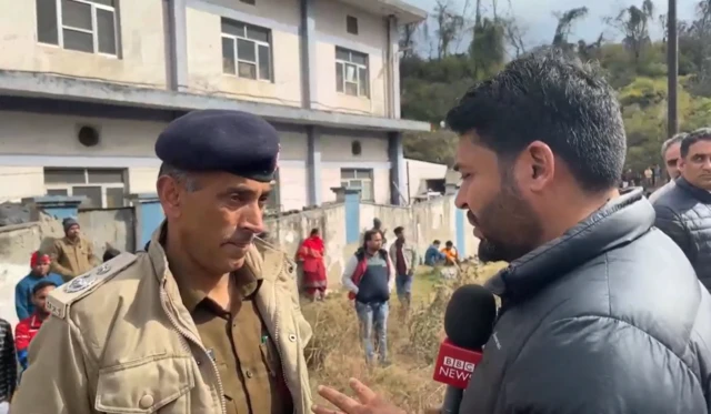 ਇਰ ਅਫਸਰ ਸੰਜੀਵ