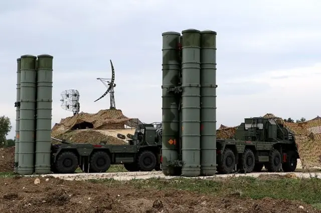 Rusya yapımı S-400 füze savunma sistemi
