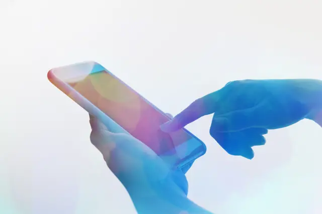 মোবাইল ব্যাংকিং।