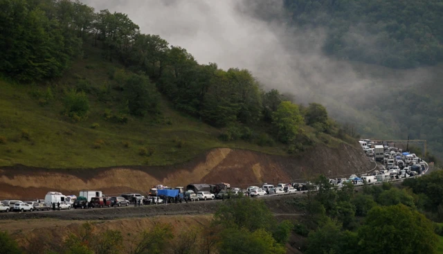 A queue of cars leaving Nagorno Karabakh.