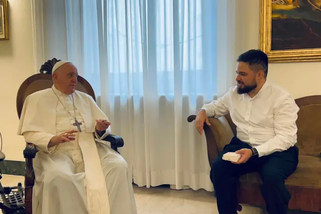 Денис Коляда та Папа