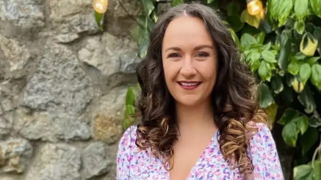 Rebecca avuga ko aka gakoresho kagabanyije uburibwe bwe mu mihango 