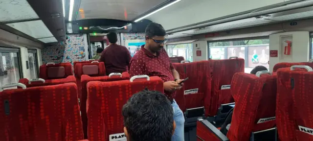 கோவை - பெங்களூரு வந்தே பாரத் ரயில்: புதிய வசதிகள் என்ன? கட்டணம் எவ்வளவு?