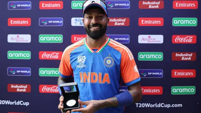 হার্দিক পান্ডিয়া ভারতের সেই কাঙ্খিত ম্যাচ উইনার, যিনি পেস বোলিং করেন এবং ব্যাটিংটাও ভালো পারেন।