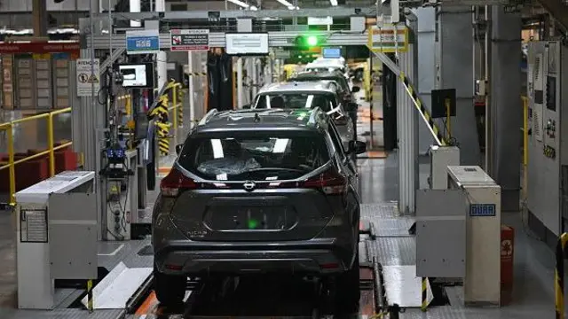 Linha de produção de automóveis no Brasil