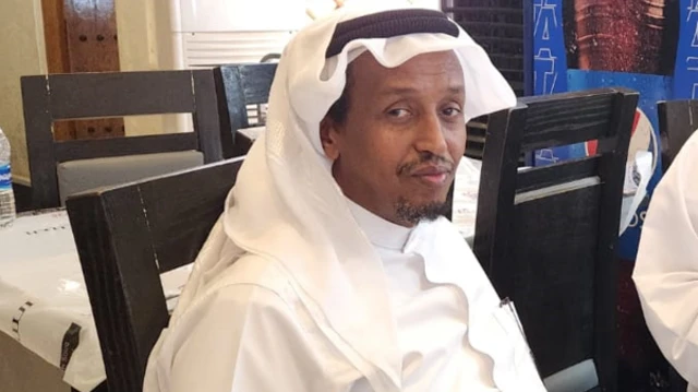 Eshagi suratida sikli odam