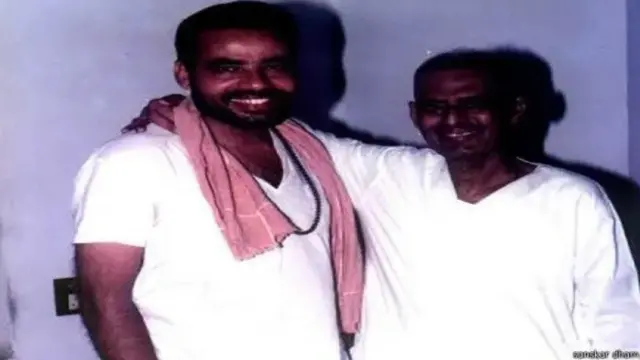 نریندر مودی اور لکشمن راؤ انعامدار عرف وکیل صاحب