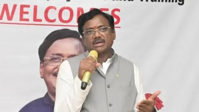 తెలంగాణ కార్మిక సంక్షేమ, పరిశ్రమల శాఖ మంత్రి జి.వివేక్ వెంకటస్వామి